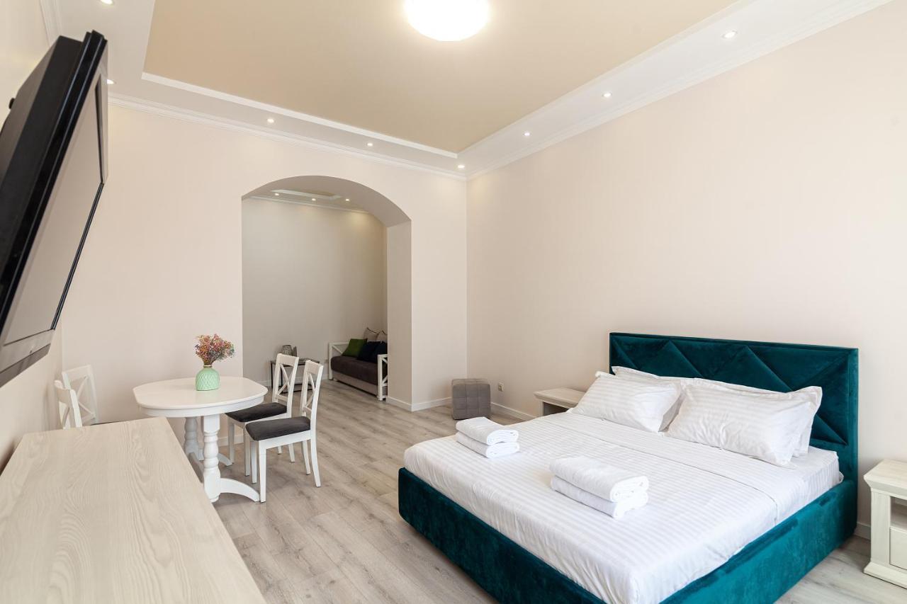 Avangard Saint Teodora III Apart Λβιβ Εξωτερικό φωτογραφία