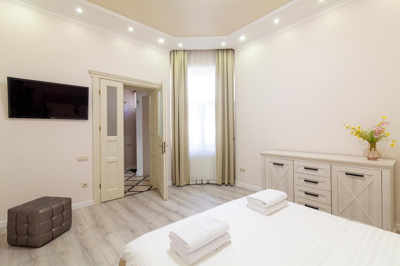 Avangard Saint Teodora III Apart Λβιβ Εξωτερικό φωτογραφία