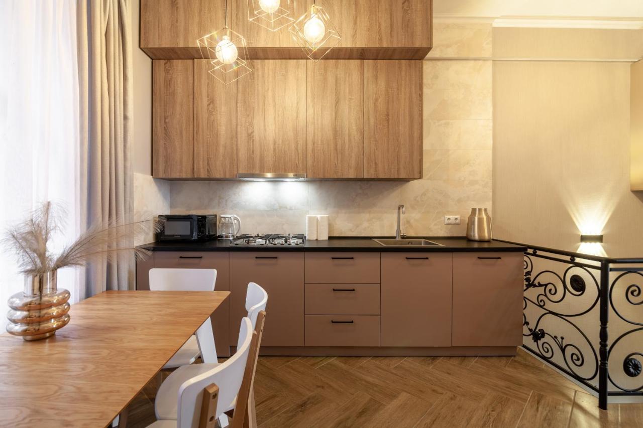 Avangard Saint Teodora III Apart Λβιβ Εξωτερικό φωτογραφία